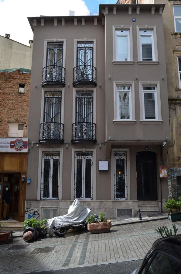 Benan Apartment Istanbul Bagian luar foto