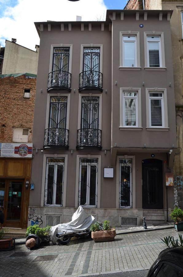 Benan Apartment Istanbul Bagian luar foto